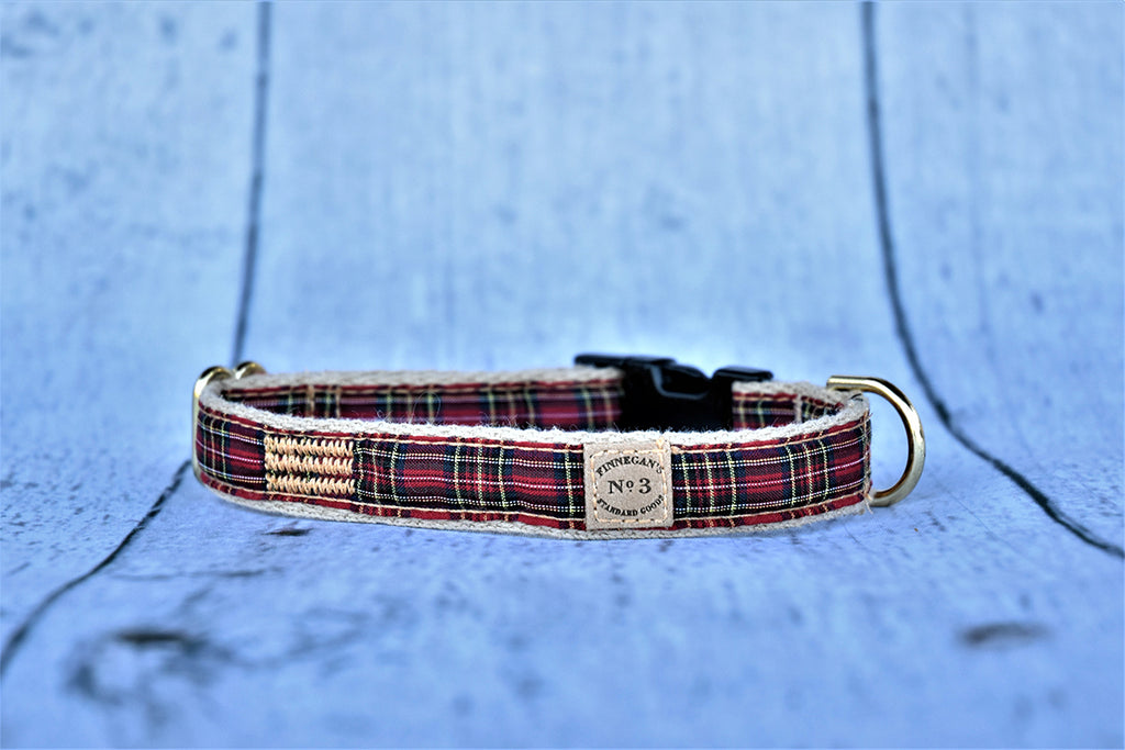 3/4" Small Red Plaid Collar